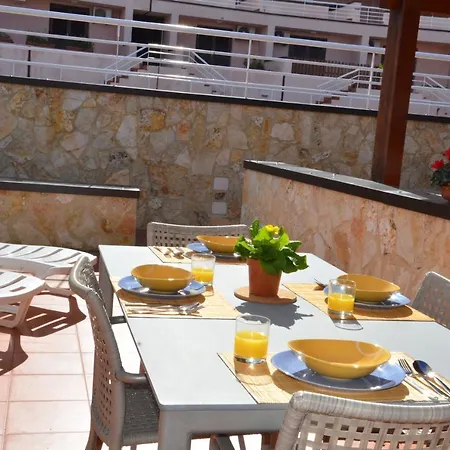 Apartment La Dimora Delle Begonie Cefalu