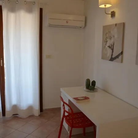 La Dimora Delle Begonie Cefalu