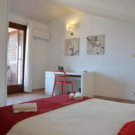 Apartment La Dimora Delle Begonie
